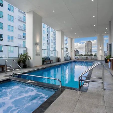 2 Bedrooms Design Condo Downtown Miami Pool And Gym المظهر الخارجي الصورة